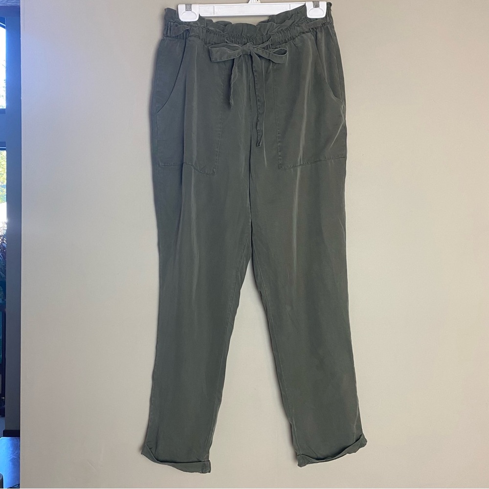 ANA womens olive green high waisted pants with cinched tie waist Sz M
